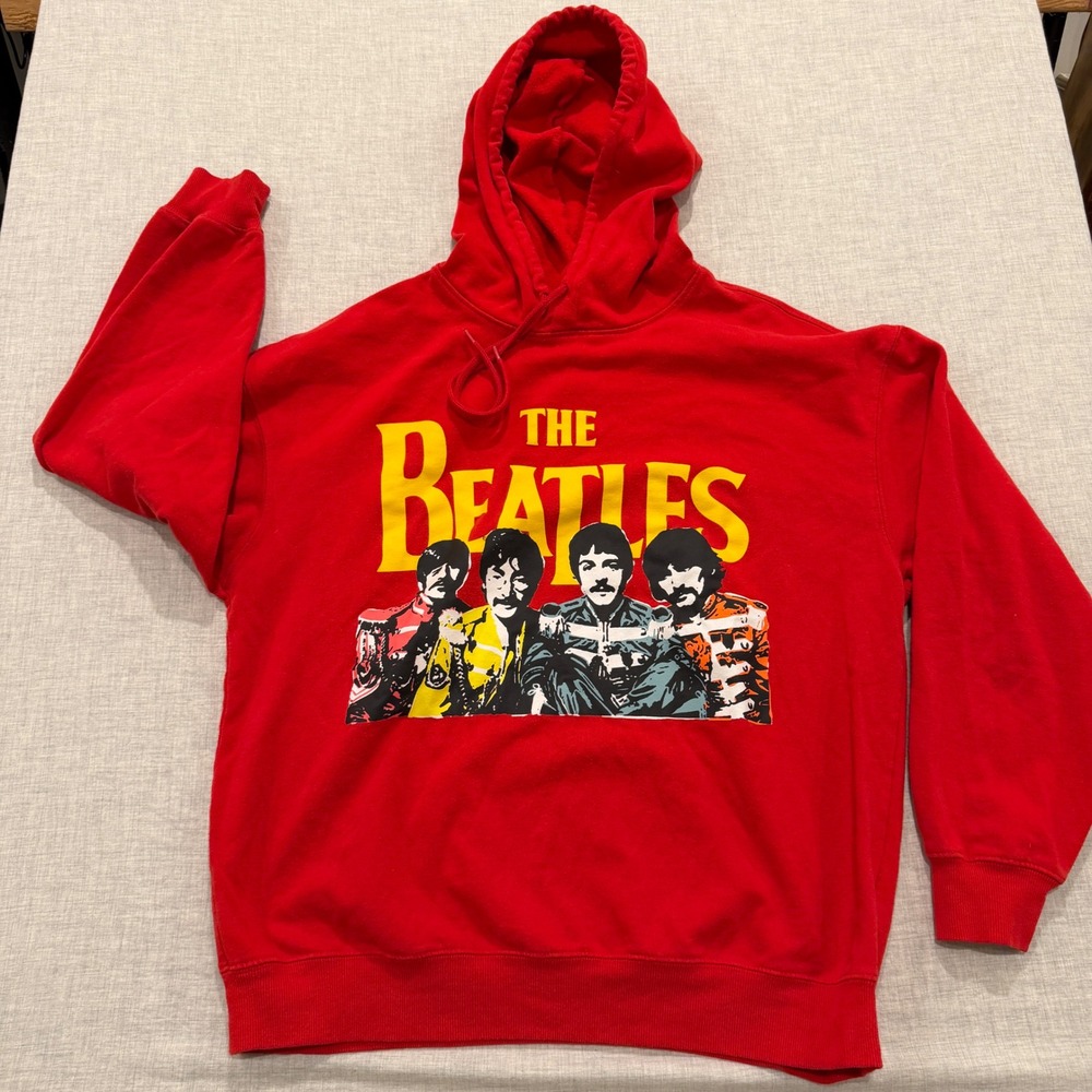 The Beatles Sgt Pepper Graphic Hoodie Red Mens L Rock Band Pullover Sweatshirt